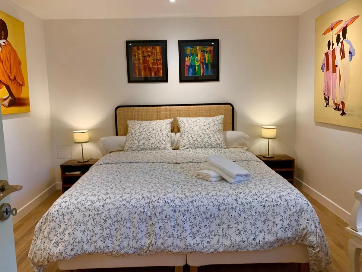 Luxury Apartment St-Tropez/ 10Mn Walk To Center. Saint-Tropez
